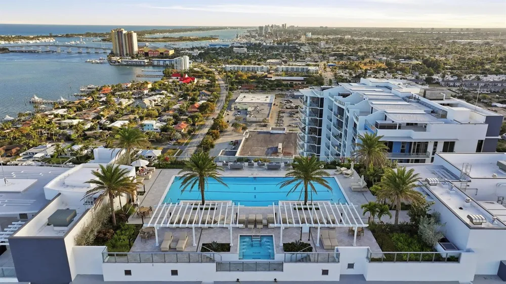 220 Lake Shore Drive #1410 Lake Park, FL 33403