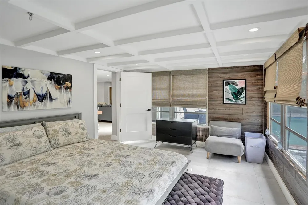 260 Allenwood Drive Lauderdale By The Sea, FL 33308