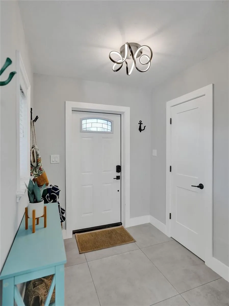 260 Allenwood Drive Lauderdale By The Sea, FL 33308