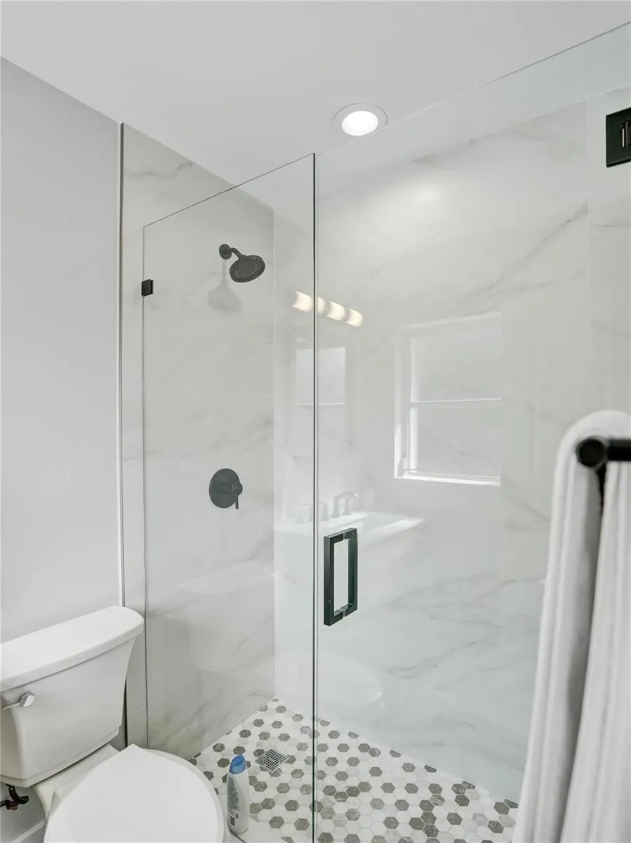 260 Allenwood Drive Lauderdale By The Sea, FL 33308