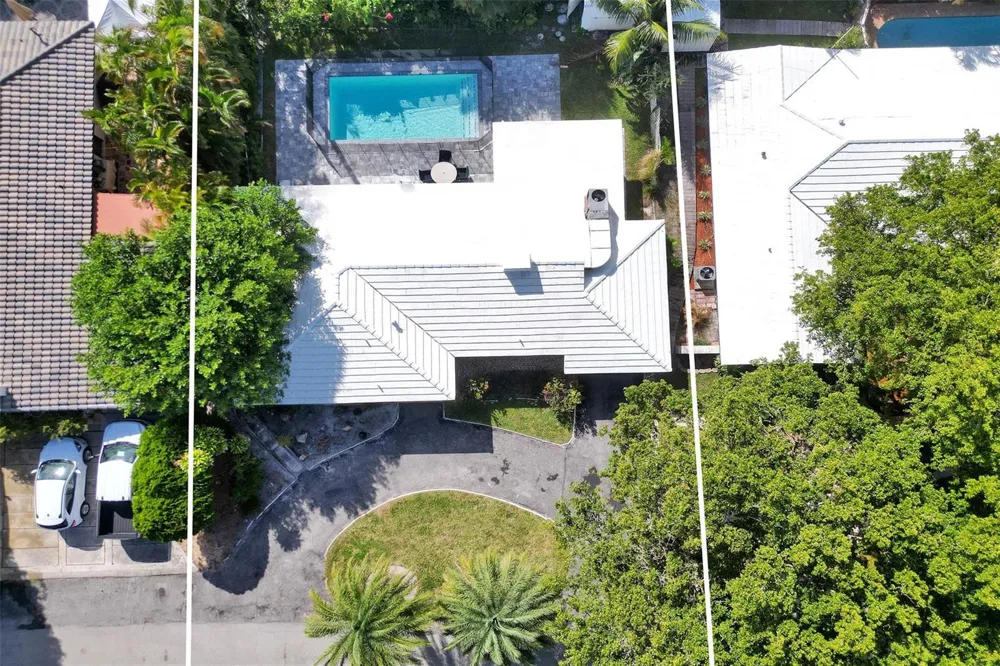 260 Allenwood Drive Lauderdale By The Sea, FL 33308