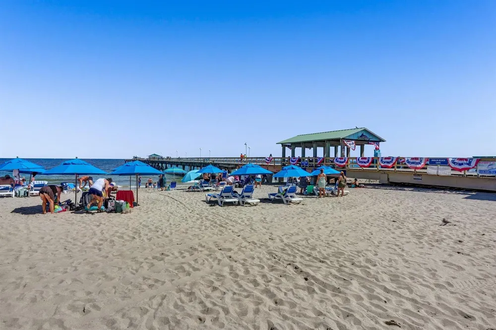 260 Allenwood Drive Lauderdale By The Sea, FL 33308