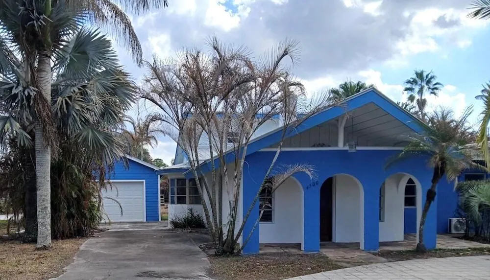 4500 SW Boatramp Avenue Palm City, FL 34990