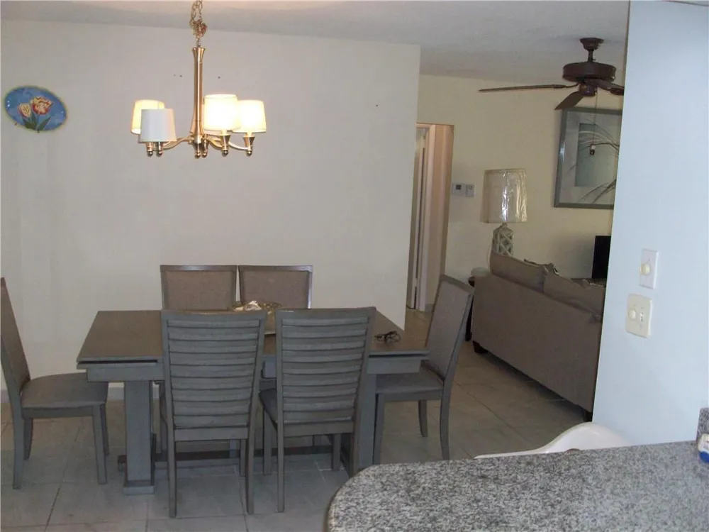 5039 NW 42 STREET Lauderdale Lakes, FL 33319