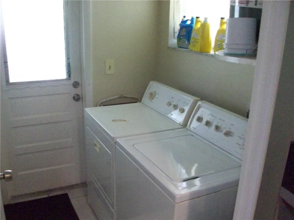 5039 NW 42 STREET Lauderdale Lakes, FL 33319