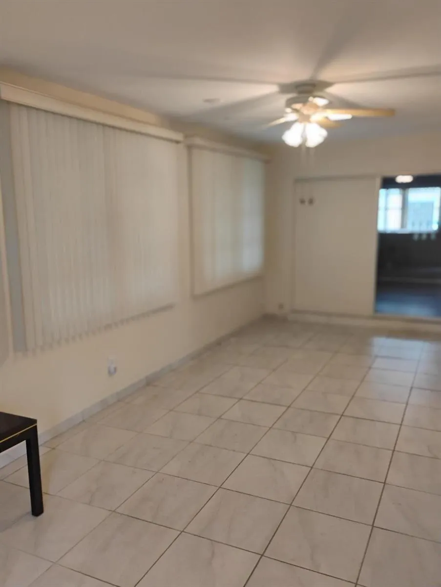 5039 NW 42 STREET Lauderdale Lakes, FL 33319