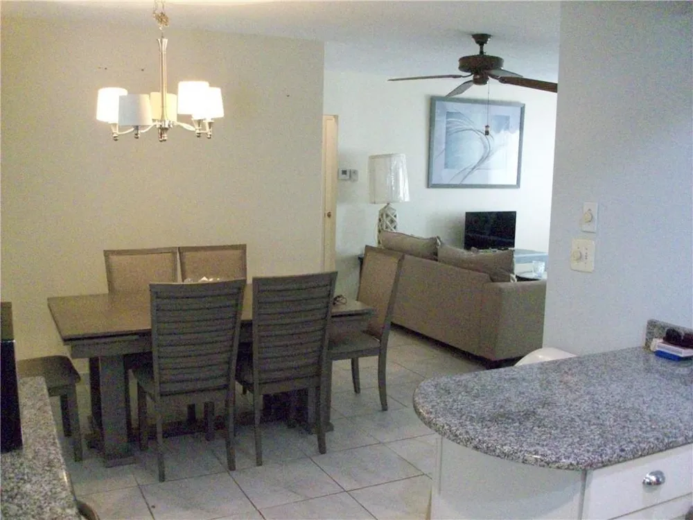5039 NW 42 STREET Lauderdale Lakes, FL 33319