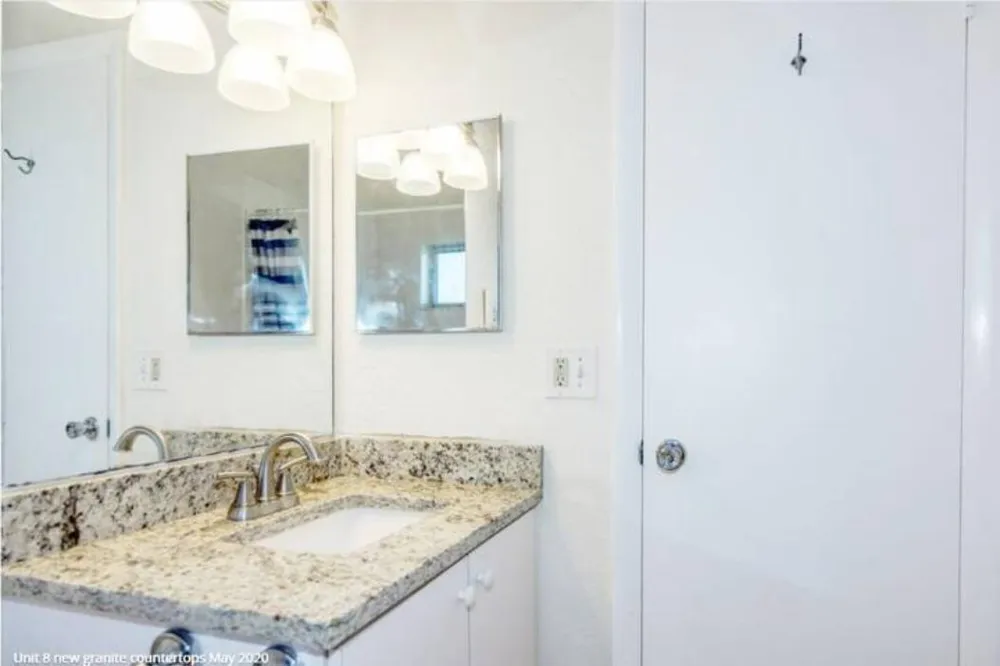 308 Southwind Court #8 North Palm Beach, FL 33408