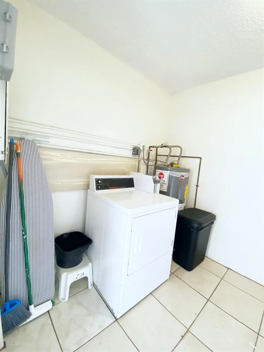 308 Southwind Court #8 North Palm Beach, FL 33408