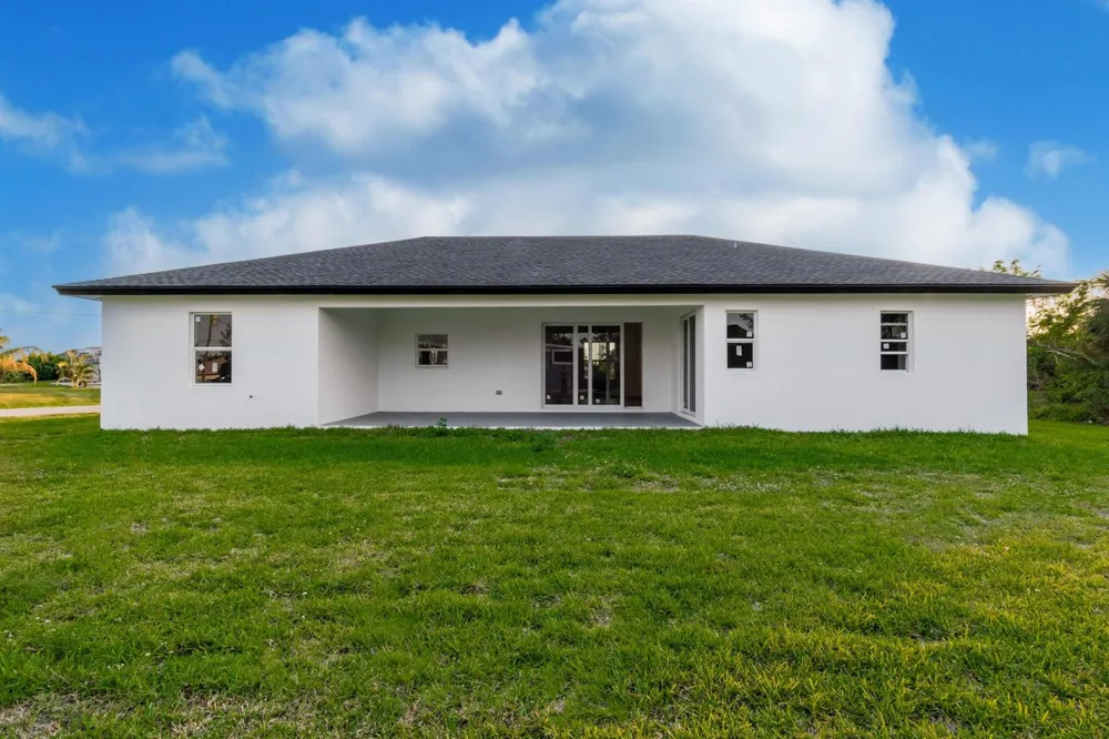 10625 Ayear Road Port Charlotte, FL 33981