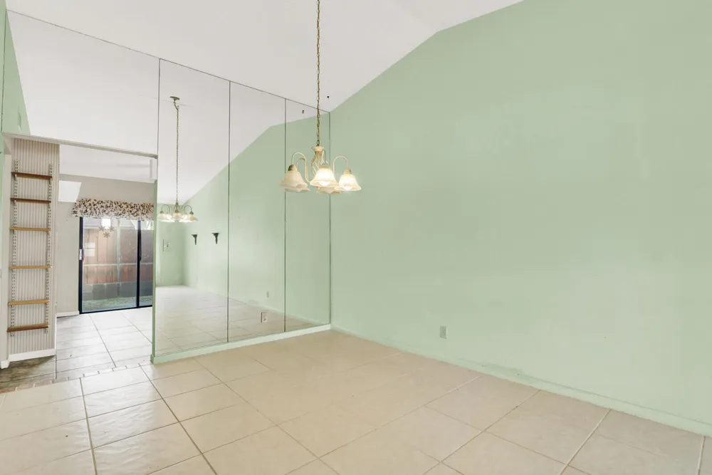 8091 SE Villa Circle Hobe Sound, FL 33455