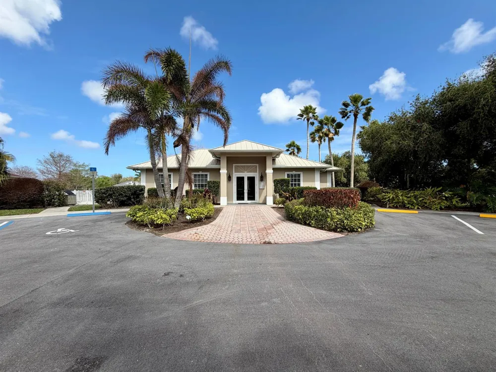 6295 33rd Manor Vero Beach, FL 32966