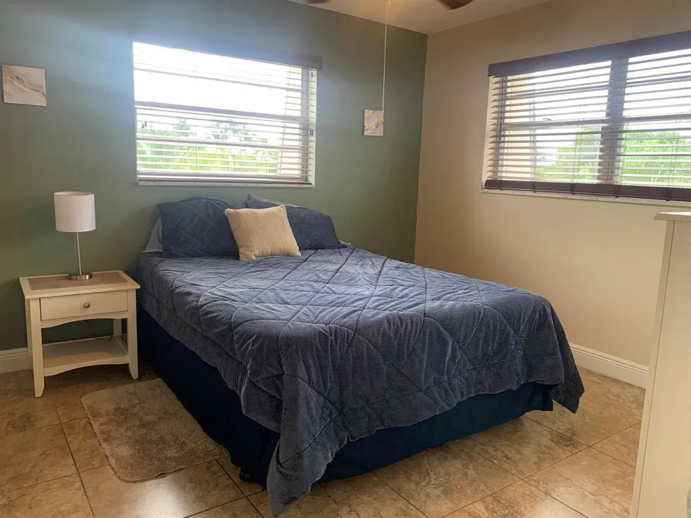801 Hummingbird Way #201 North Palm Beach, FL 33408