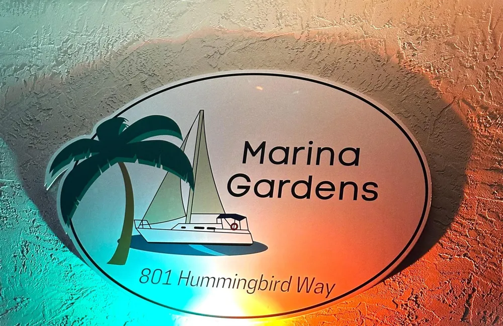 801 Hummingbird Way #201 North Palm Beach, FL 33408