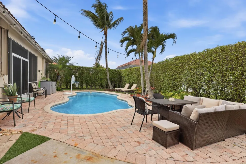 3710 Victoria Road West Palm Beach, FL 33411
