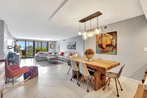 3420 S Ocean Boulevard #4n