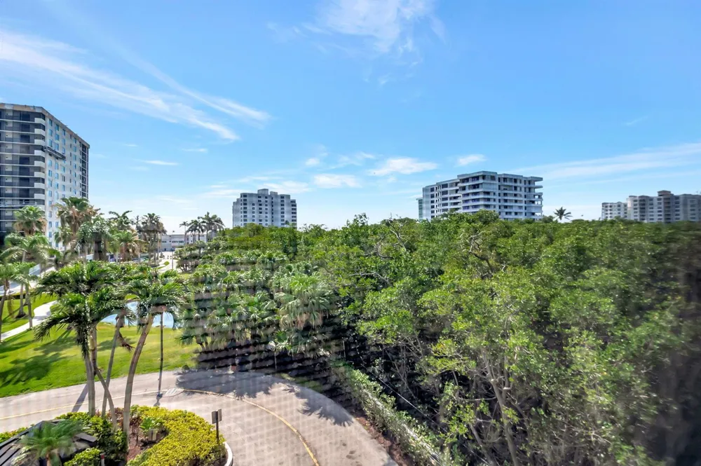 3420 S Ocean Boulevard #4n Highland Beach, FL 33487