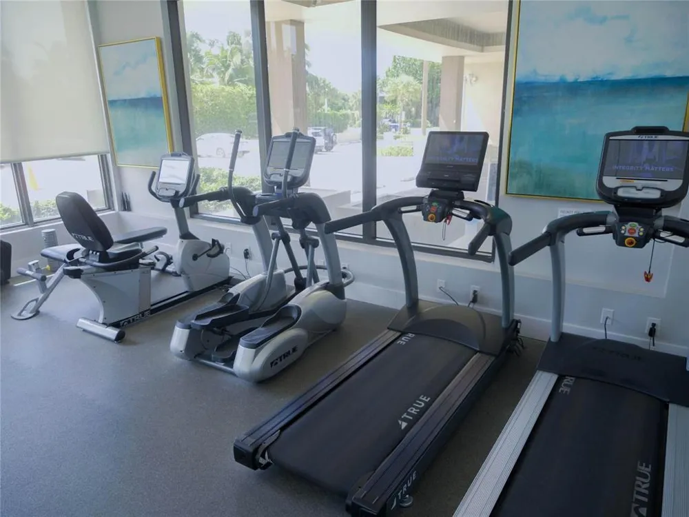 2000 S Ocean Boulevard #2p Lauderdale By The Sea, FL 33062