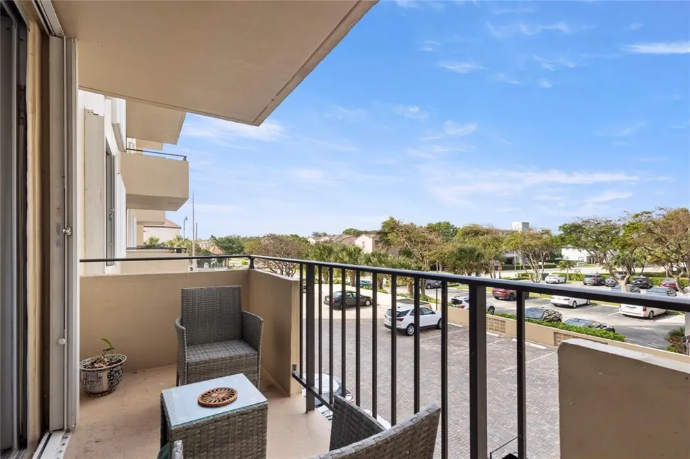 2000 S Ocean Boulevard #2p Lauderdale By The Sea, FL 33062