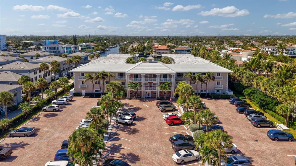 1198 Hillsboro Mile #302 Hillsboro Beach, FL 33062