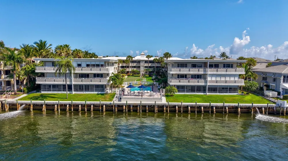 1198 Hillsboro Mile #302 Hillsboro Beach, FL 33062