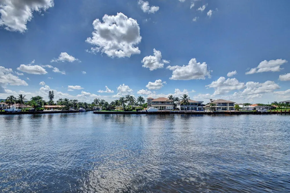 1198 Hillsboro Mile #302 Hillsboro Beach, FL 33062