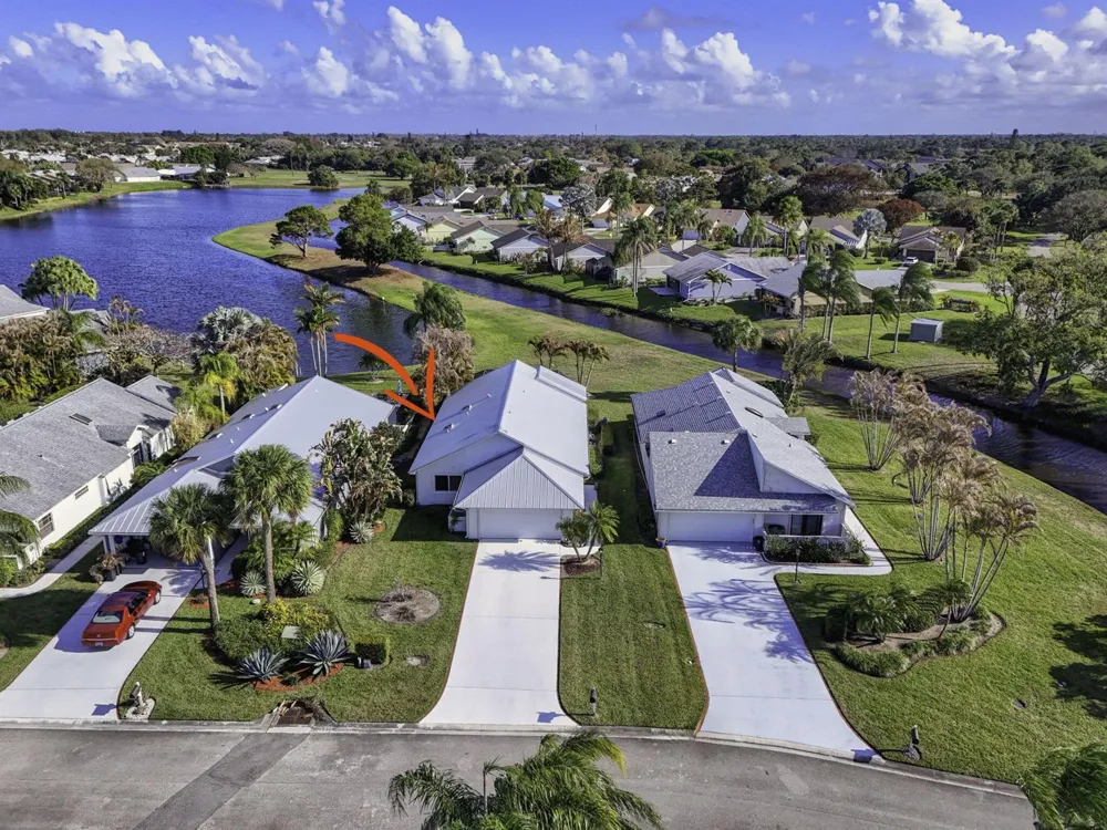 7198 SE Quincy Terrace Hobe Sound, FL 33455