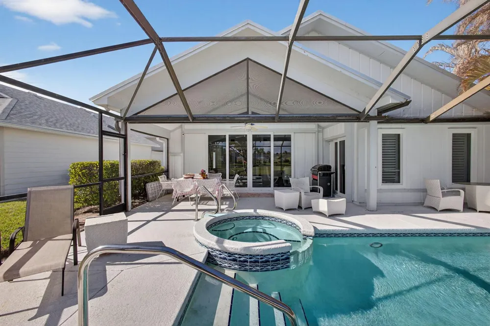 7198 SE Quincy Terrace Hobe Sound, FL 33455