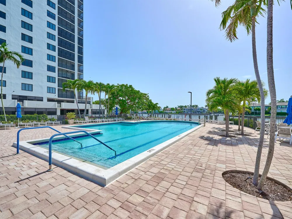 3420 S Ocean Boulevard #11r Highland Beach, FL 33487