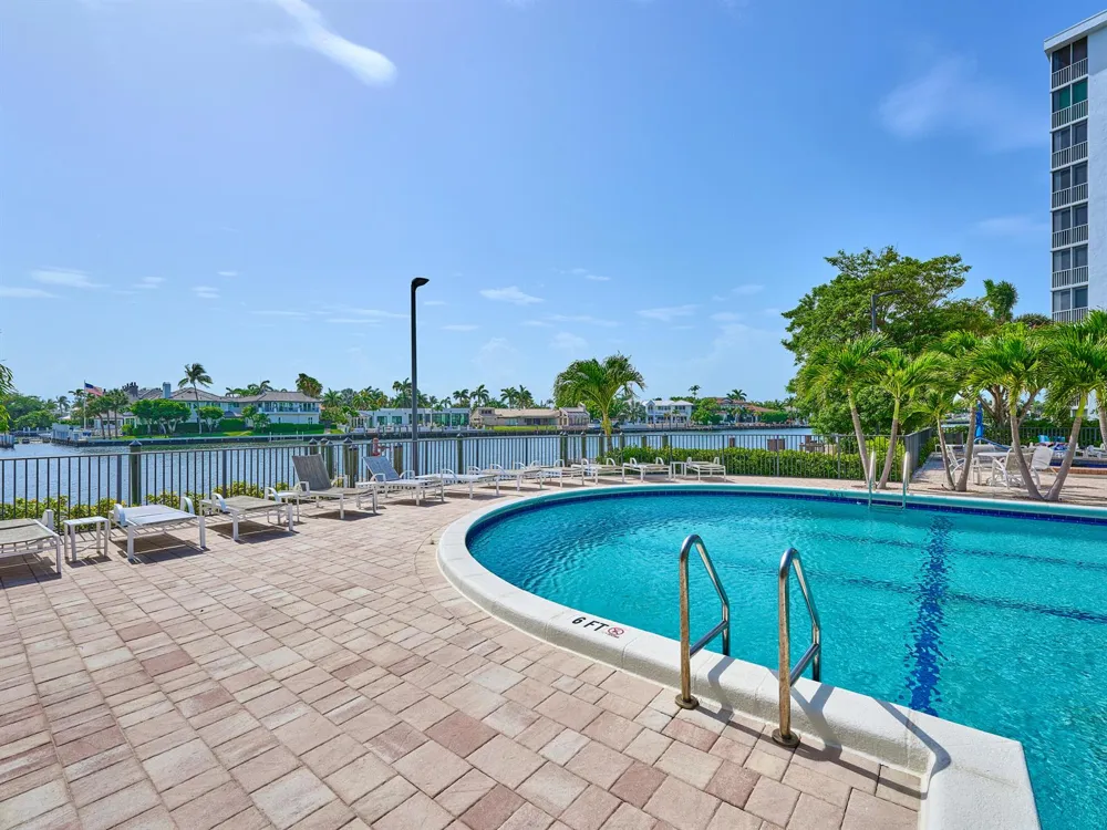 3420 S Ocean Boulevard #11r Highland Beach, FL 33487
