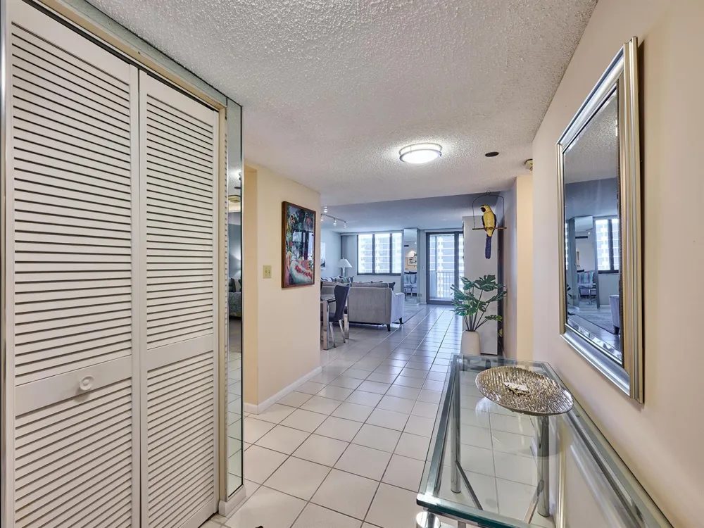 3420 S Ocean Boulevard #11r Highland Beach, FL 33487