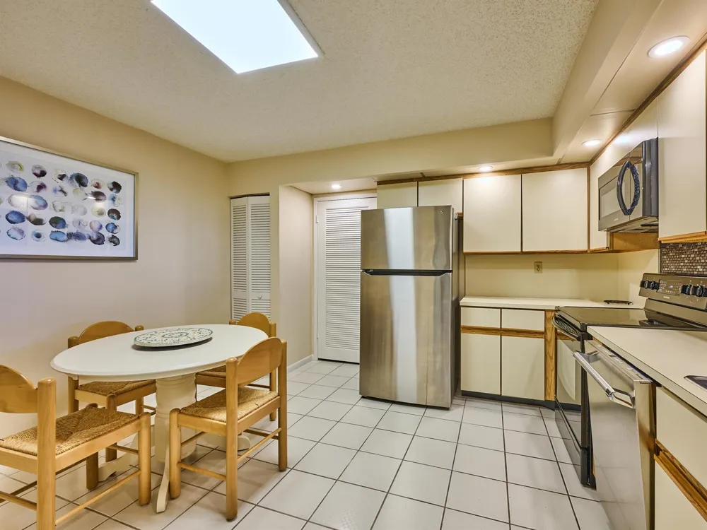 3420 S Ocean Boulevard #11r Highland Beach, FL 33487