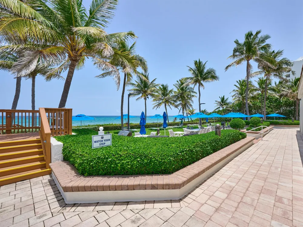 3420 S Ocean Boulevard #11r Highland Beach, FL 33487