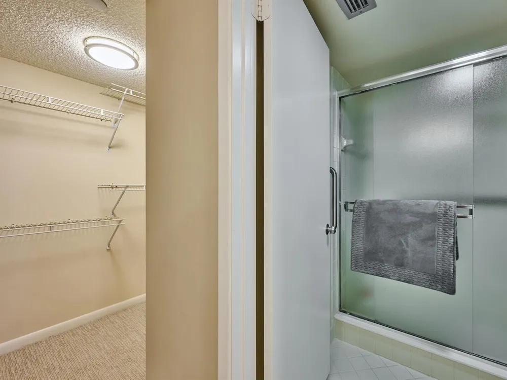 3420 S Ocean Boulevard #11r Highland Beach, FL 33487