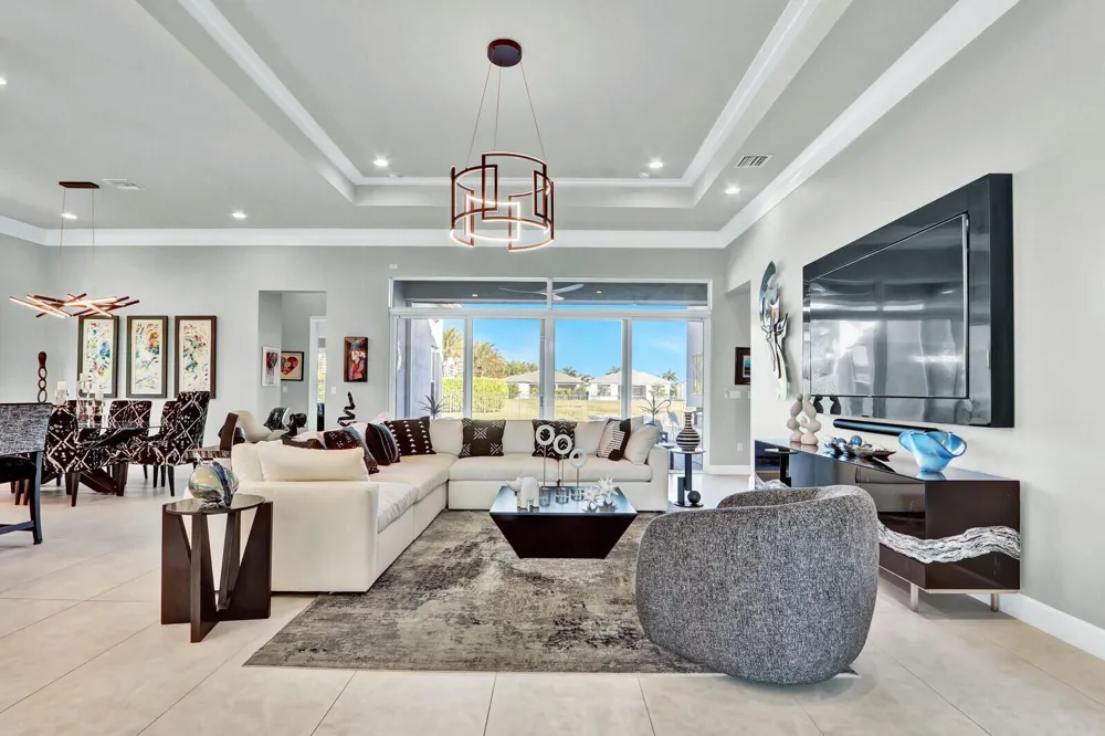 12752 Veneto Springs Drive Boynton Beach, FL 33473
