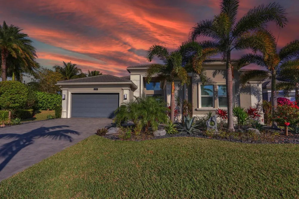 12752 Veneto Springs Drive Boynton Beach, FL 33473