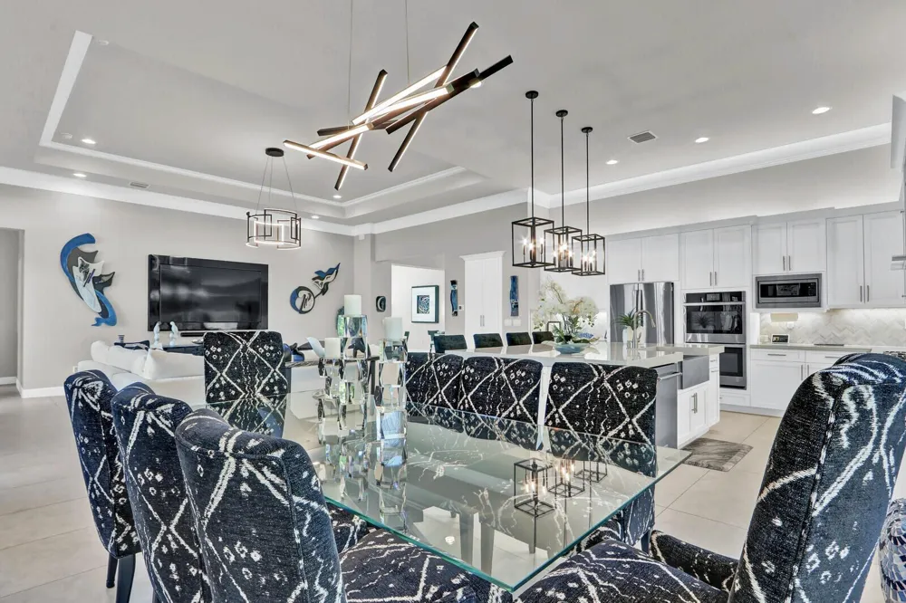 12752 Veneto Springs Drive Boynton Beach, FL 33473