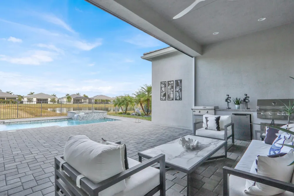 12752 Veneto Springs Drive Boynton Beach, FL 33473