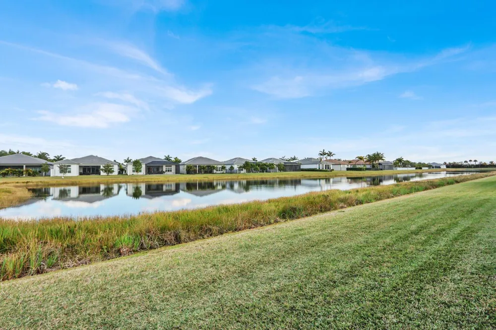 12752 Veneto Springs Drive Boynton Beach, FL 33473
