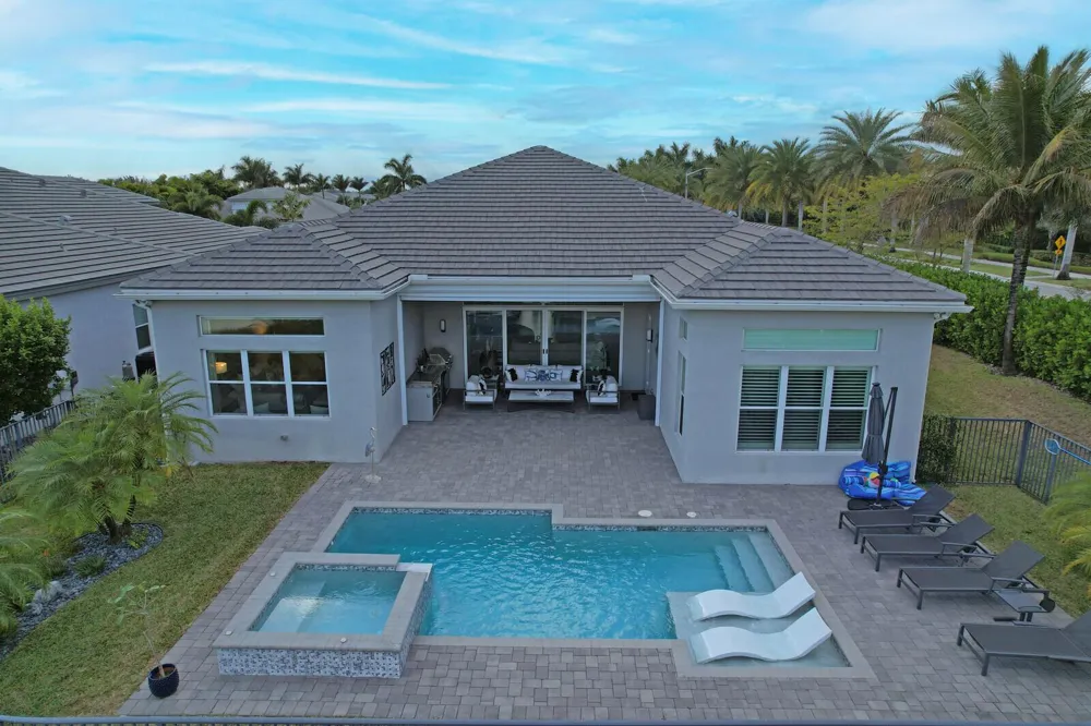 12752 Veneto Springs Drive Boynton Beach, FL 33473
