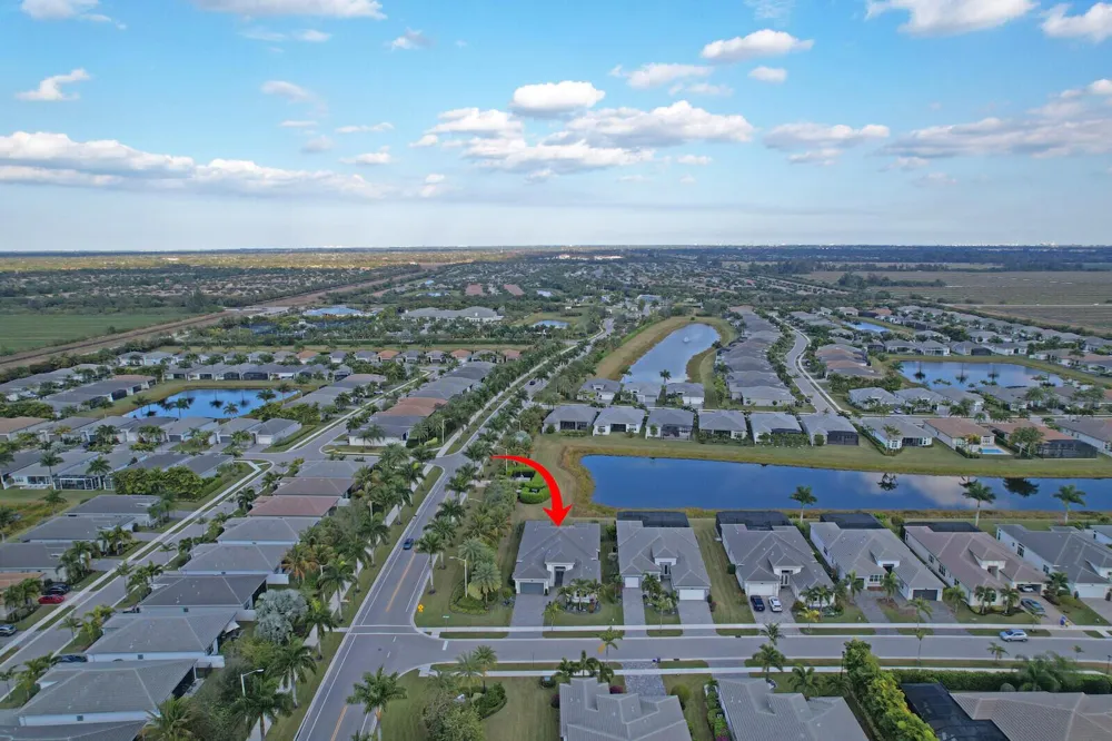 12752 Veneto Springs Drive Boynton Beach, FL 33473