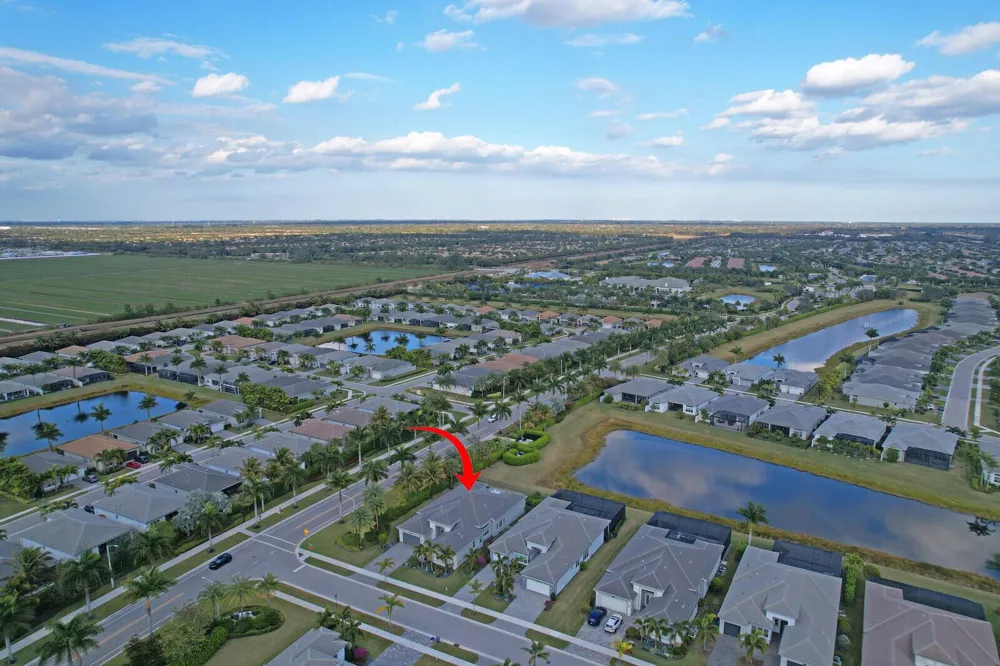 12752 Veneto Springs Drive Boynton Beach, FL 33473