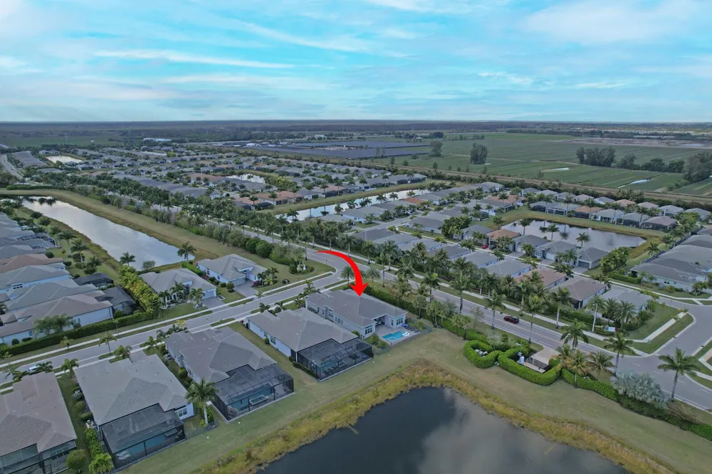 12752 Veneto Springs Drive Boynton Beach, FL 33473