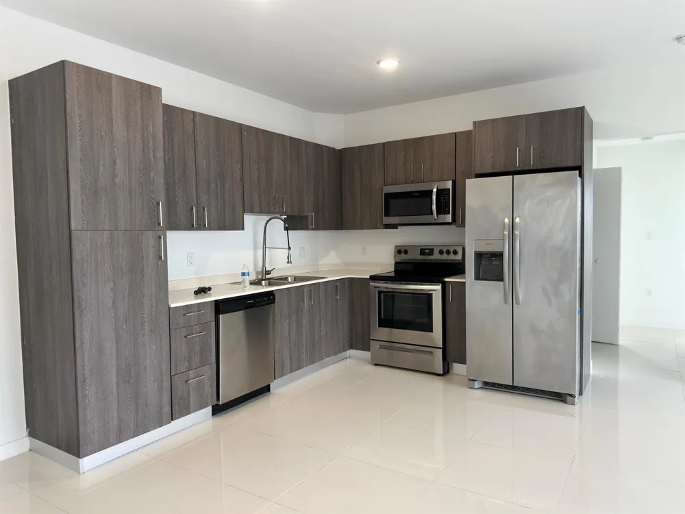25885 S Dixie Highway Homestead, FL 33032
