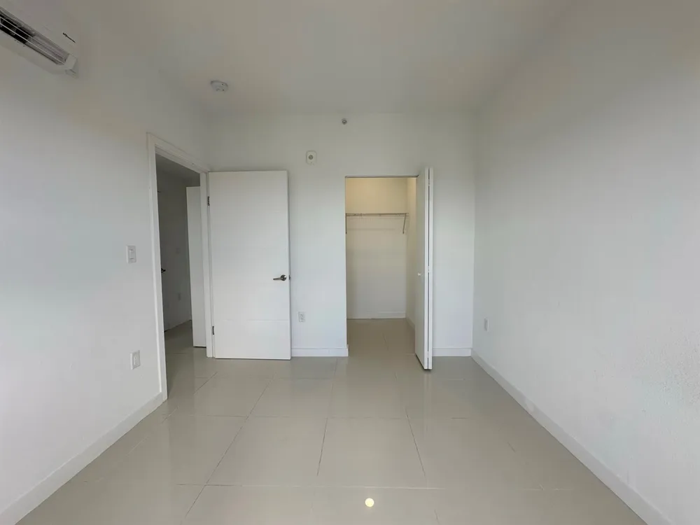 25885 S Dixie Highway Homestead, FL 33032