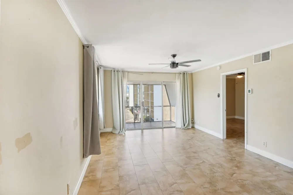 3040 NE 16th Avenue #402 Oakland Park, FL 33334