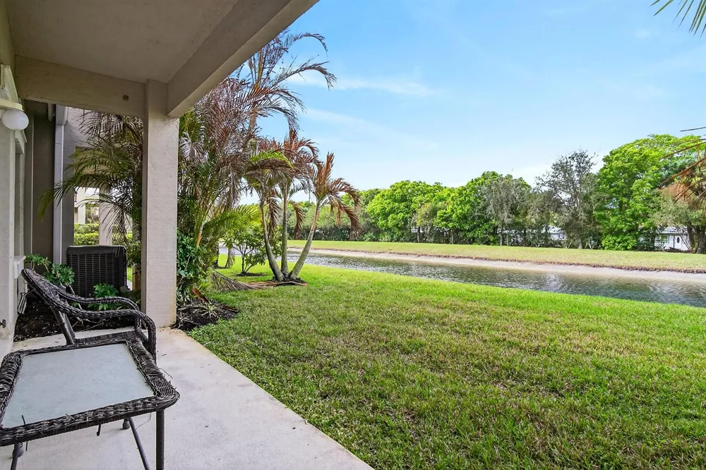 1911 77th Drive Vero Beach, FL 32966