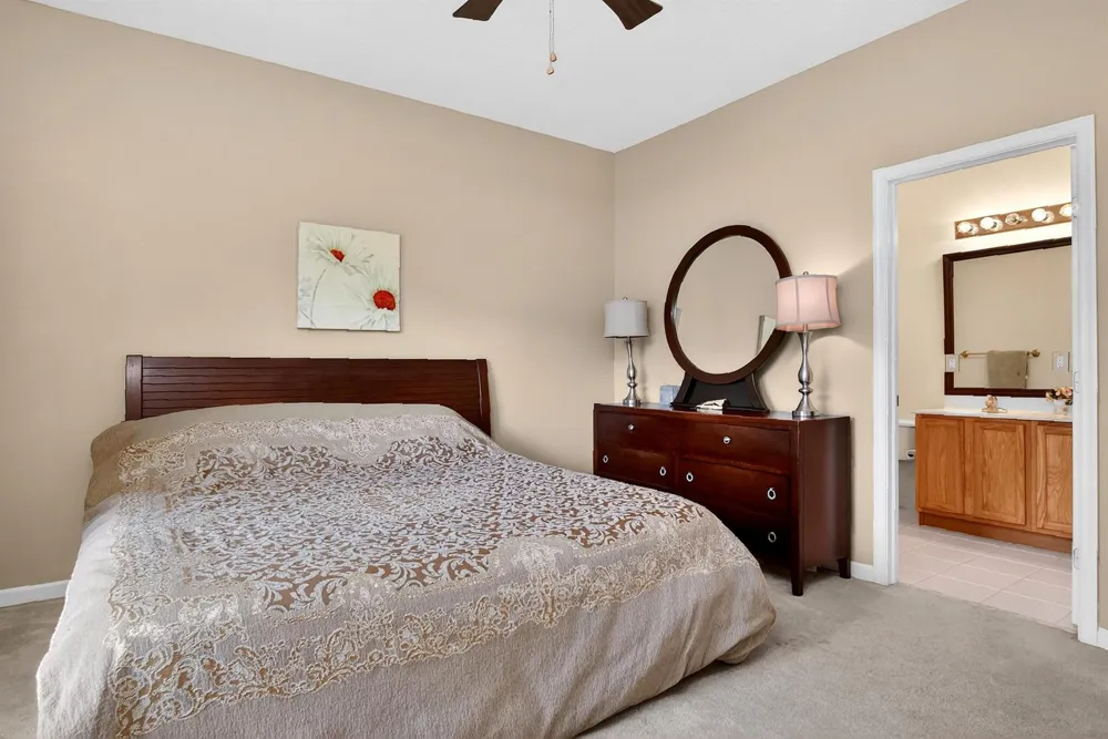 1911 77th Drive Vero Beach, FL 32966