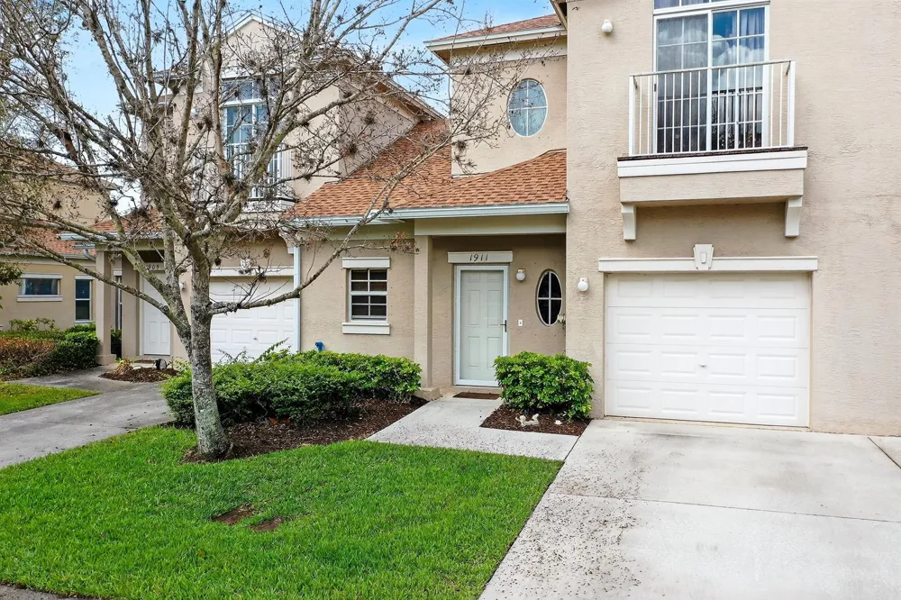 1911 77th Drive Vero Beach, FL 32966