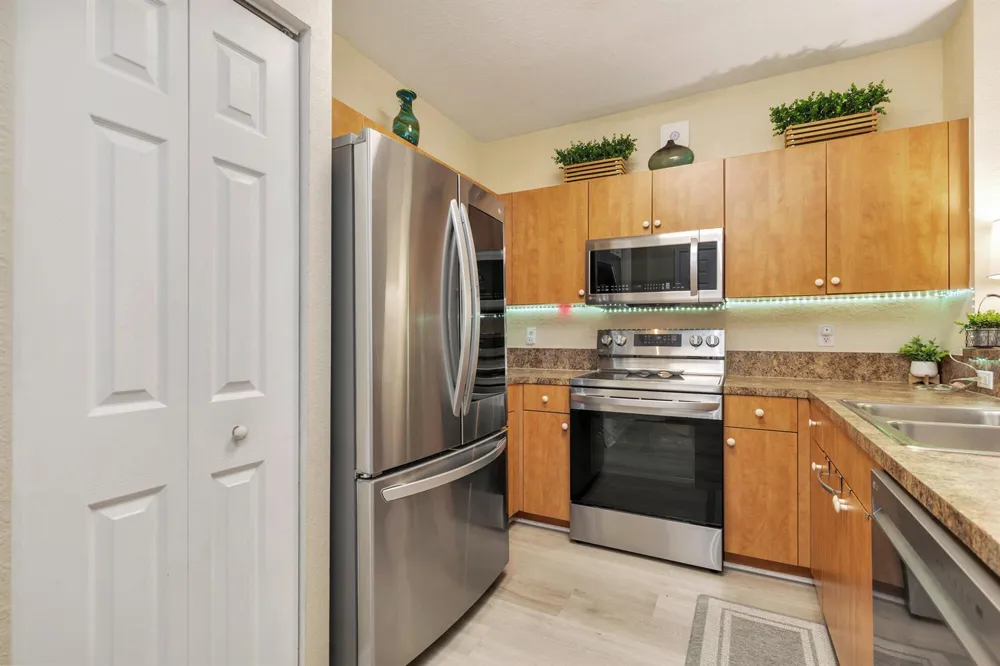 3725 Oleander Terrace Riviera Beach, FL 33404